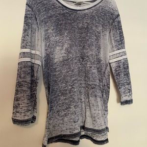 Long sleeve light navy shirt